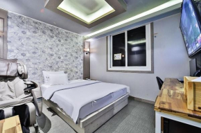 Gumi Indong Hotel Comma